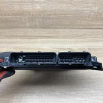 RF8B 18 881D 275800 7353 RF8B Engine control unit/module ECU Mazda 3 I