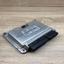 038906019EN 0281010705  Engine control unit/module ECU Volkswagen PASSAT B5.5