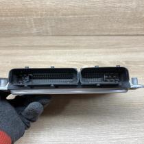 038906019EN 0281010705  Engine control unit/module ECU Volkswagen PASSAT B5.5