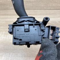 84652 05150 173654  Wiper control stalk Toyota Avensis T250