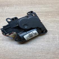 XS4H 19E616 AB   Air flap motor/actuator Ford Focus