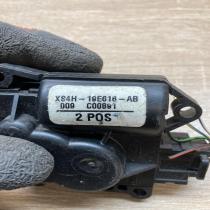 XS4H 19E616 AB   Air flap motor/actuator Ford Focus
