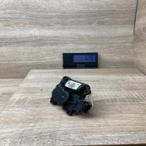 XS4H 19E616 AB   Air flap motor/actuator Ford Focus