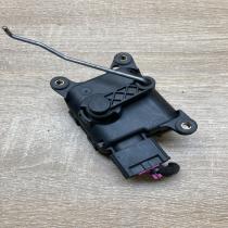 4B1820511A 0132801127  Air flap motor/actuator Audi A6 S6 C5 4B