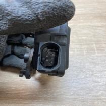 8D1820511B 0132801116  Air flap motor/actuator Audi A4 S4 B5 8D