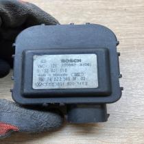 8D1820511B 0132801116  Air flap motor/actuator Audi A4 S4 B5 8D