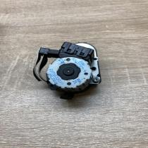 8363797   Air flap motor/actuator BMW 5 E39