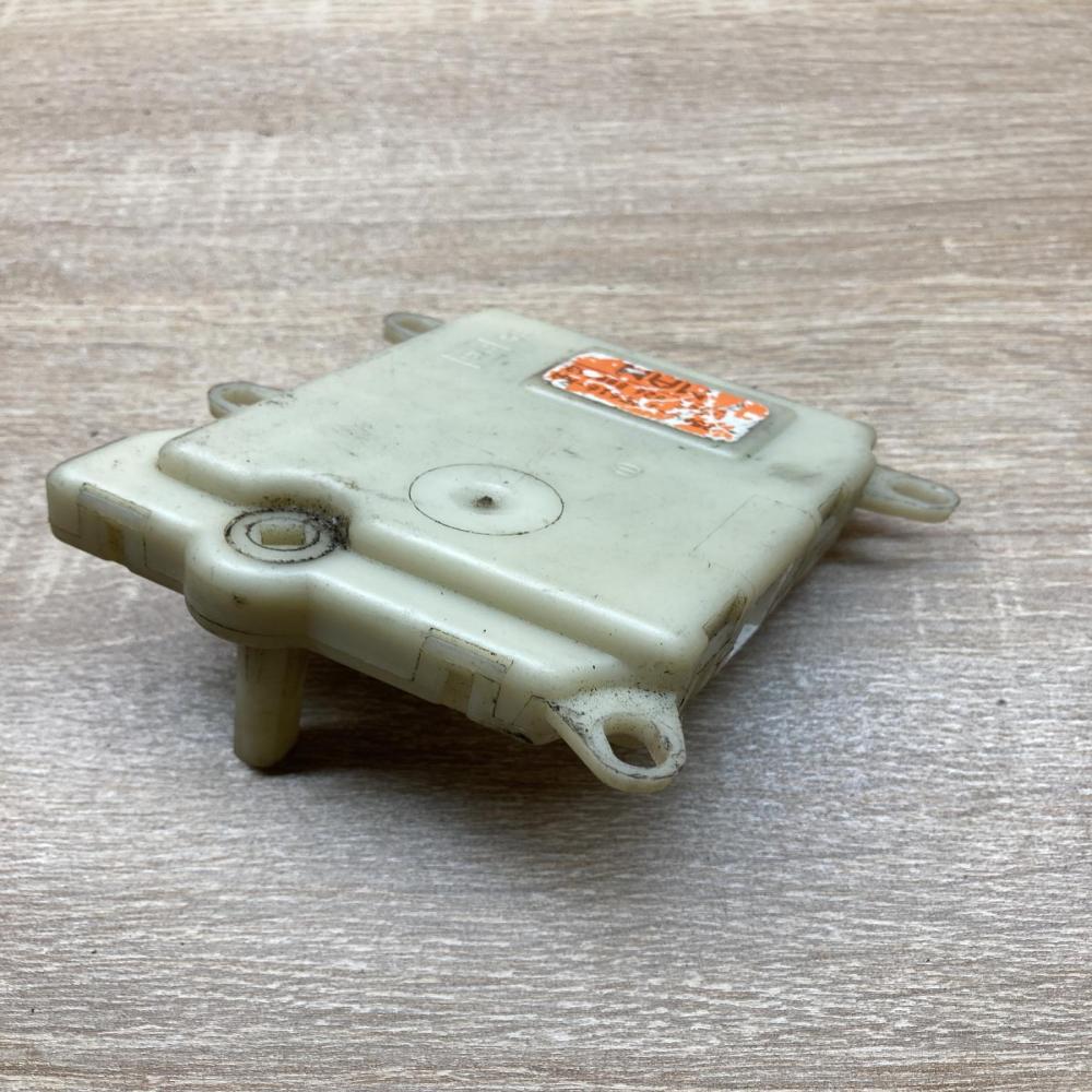 95NW 19E616 RA   Air flap motor/actuator Ford Galaxy