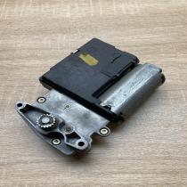 8D0959591 0390201632  Sunroof motor/actuator Audi A4 S4 B5 8D