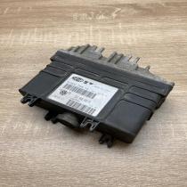 032906030R 6160025610  Engine control unit/module ECU Volkswagen Golf III