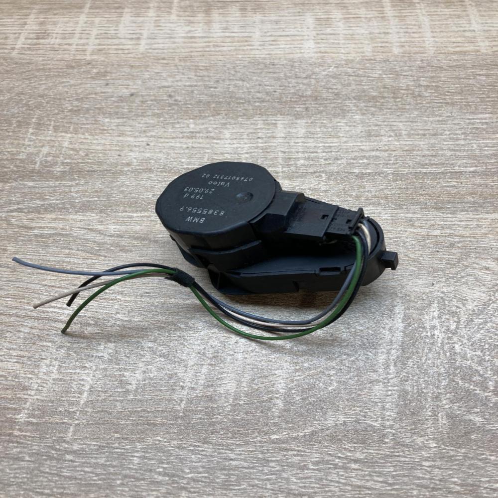 8385556   Air flap motor/actuator BMW X5 E53