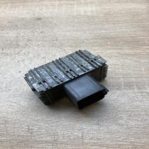 55354141 51299018A  Glow plug pre-heat relay Opel Zafira B