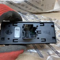 60000627954 01561092280  Electric window control switch Alfa Romeo Giulia
