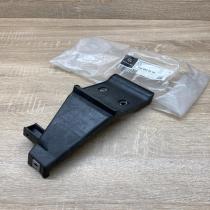 A1668804500   Rear bumper mounting bracket Mercedes-Benz ML W166