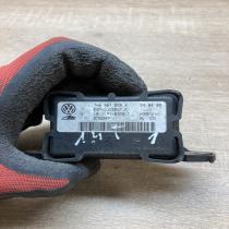 7H0907655A 101701 03663  ESP acceleration yaw rate sensor Volkswagen Golf V