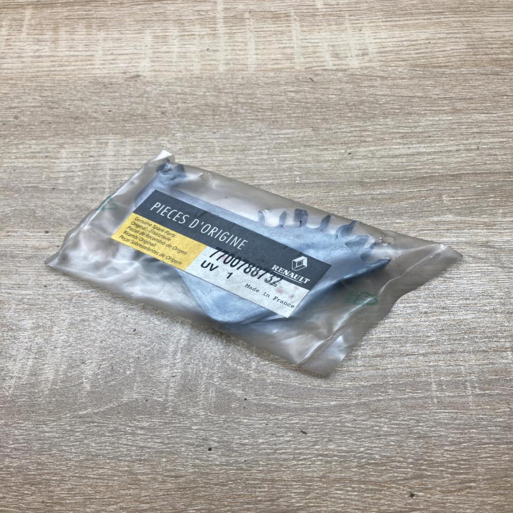 7700788732   Other interior part Renault 19