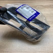 9190257   Front bumper lower grill Volvo S70  V70  V70 XC