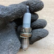 12ZR 8STP   Spark plug Peugeot 308