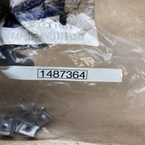 1487364  8 Pcs Other body part Ford Transit