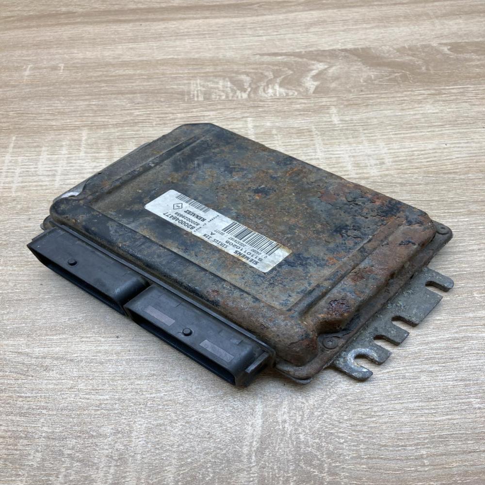 8200046477 S110110208A  Engine control unit/module ECU Renault Scenic I