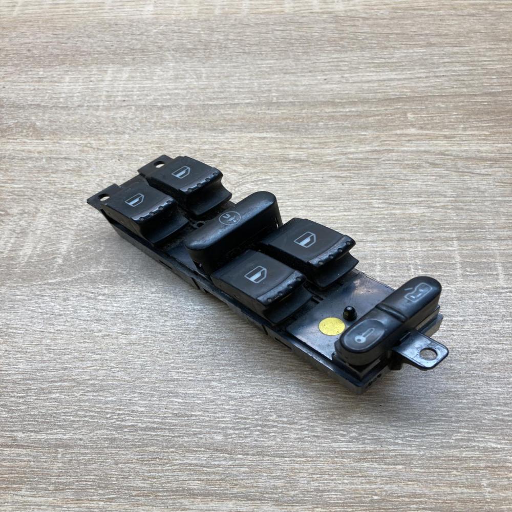 1J4959857B   Electric window control switch Volkswagen PASSAT B5