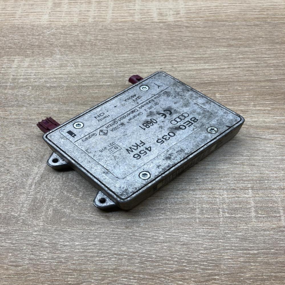 8E0035456   Aerial antenna amplifier Audi A4 S4 B6 8E 8H