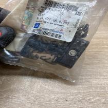 9156393 564677 4 Pcs Other engine bay part Opel Corsa C