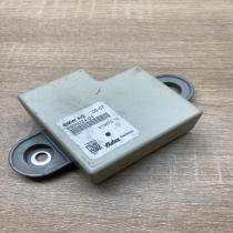 6935024 213675 10  Aerial antenna amplifier BMW 5 E60 E61