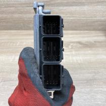 8200039569 0281010819  Engine control unit/module ECU Renault Laguna II