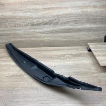 1648890425  RH Fender end trim Mercedes-Benz ML AMG W164