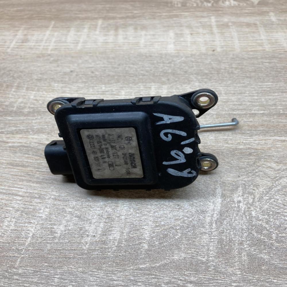4B1820511A   Air flap motor/actuator Audi A6 S6 C5 4B