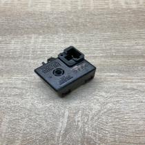 86650 13010 068900 3570  Other relay Toyota Corolla Verso AR10