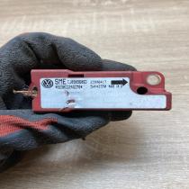 1J0909606D   Airbag deployment crash/impact sensor Volkswagen Golf IV