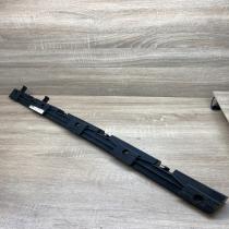 A1646982827   Front sill (body part) Mercedes-Benz ML W164