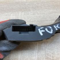 98AG19A945B   Windscreen/window heater switch Ford Focus