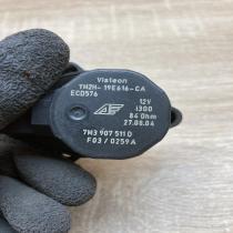 YM2H 19E616 CA 7M3907511D  Air flap motor/actuator Ford Galaxy