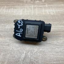 4B1820511K 0132801158  Air flap motor/actuator Audi A6 S6 C5 4B