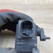 4B1820511K 0132801158  Air flap motor/actuator Audi A6 S6 C5 4B