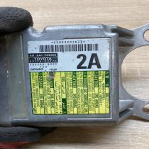89170 42170 152300 8932  Airbag control unit/module Toyota RAV 4 (XA30)