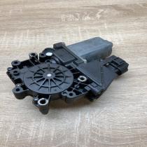 101144 114   Rear door window regulator motor Audi A6 S6 C5 4B