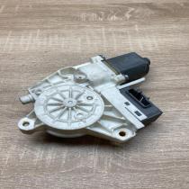 0130822200 999066 101  Rear door window regulator motor Peugeot 407