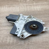 0130822200 999066 101  Rear door window regulator motor Peugeot 407