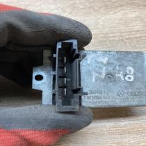 701959263   Heater blower motor/fan resistor Volkswagen Transporter - Caravelle