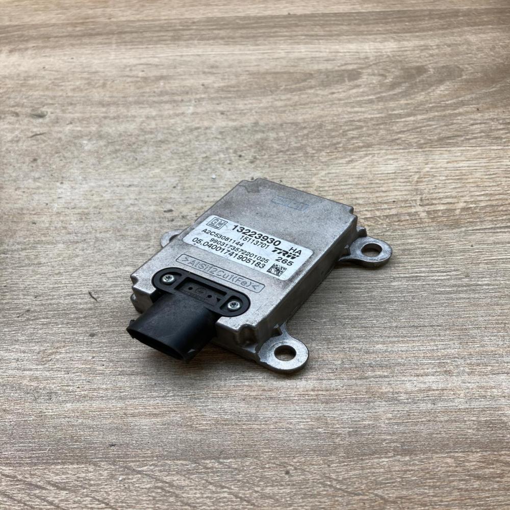 13223930   ESP acceleration yaw rate sensor Opel Vectra C