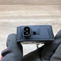 8372240   Fuel tank cap lock motor BMW 3 E46