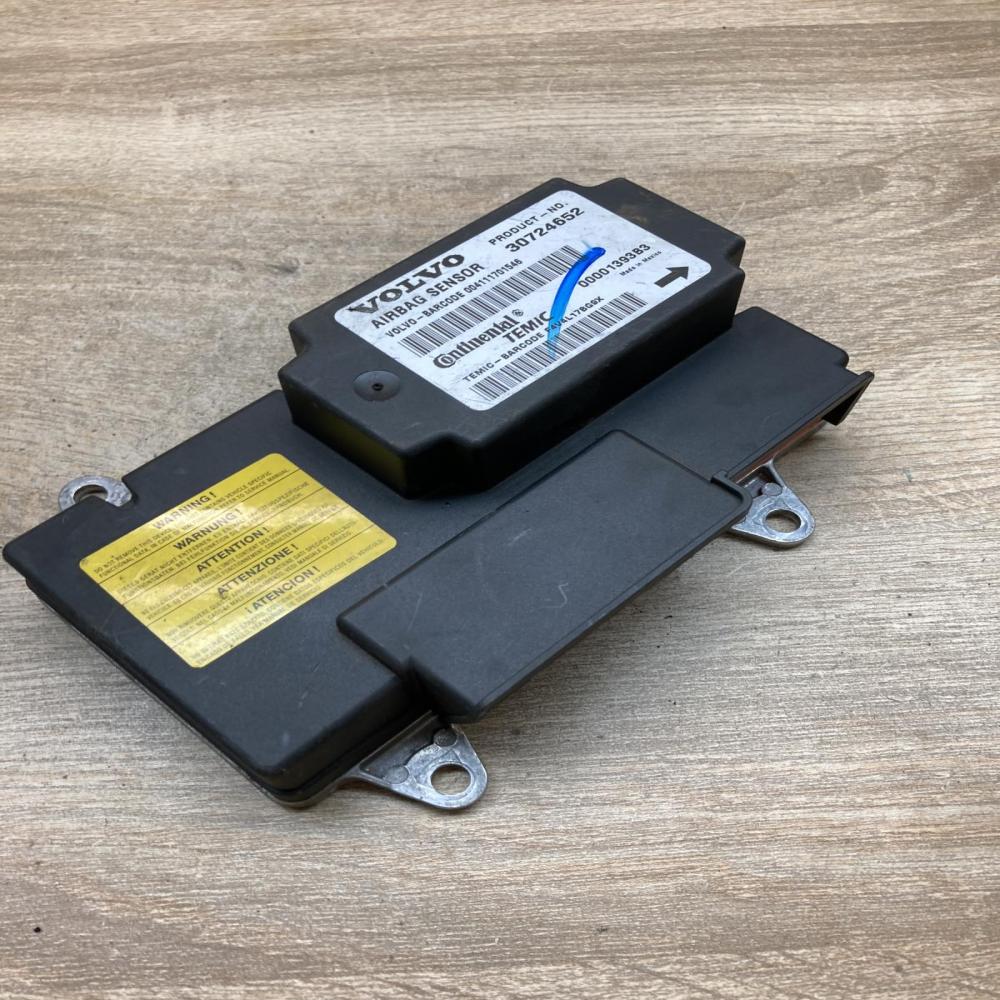 30724652   Airbag control unit/module Volvo V50