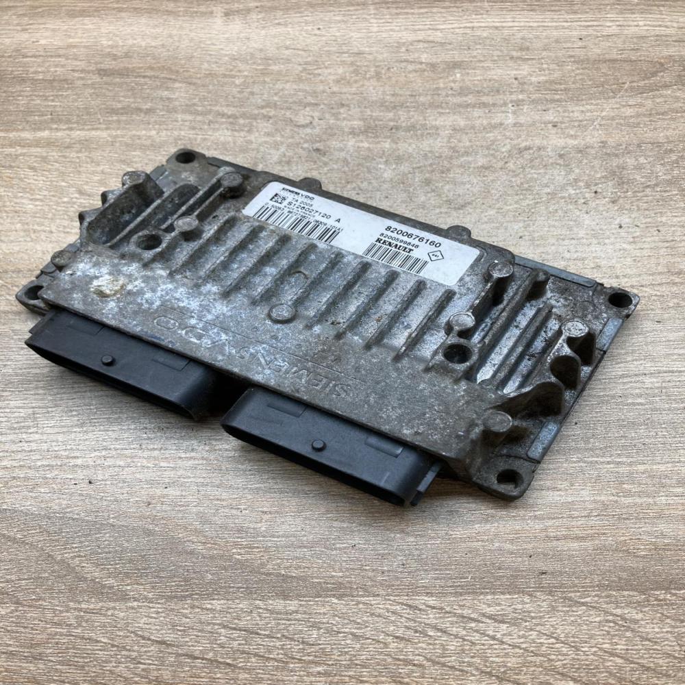 8200676160 S126027120A 8200599846 Engine control unit/module ECU Renault Scenic