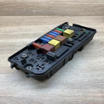 13170899 460023260  Fuse module Opel Vectra C