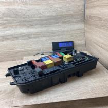 13170899 460023260  Fuse module Opel Vectra C