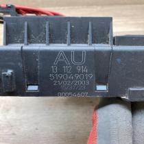 13112914 519049019 AU Fuse module Opel Signum